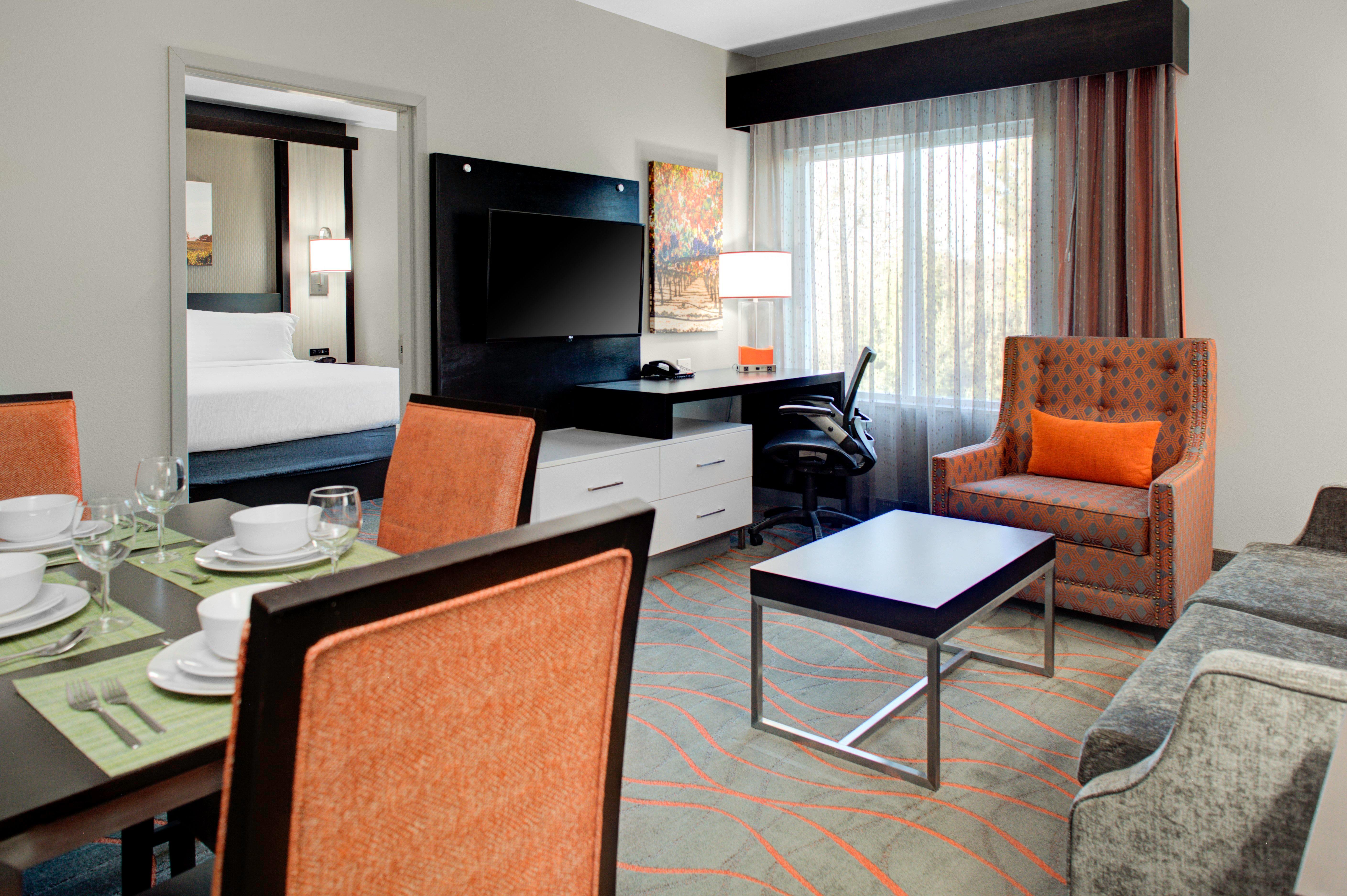 Holiday Inn Windsor - Wine Country By Ihg Buitenkant foto