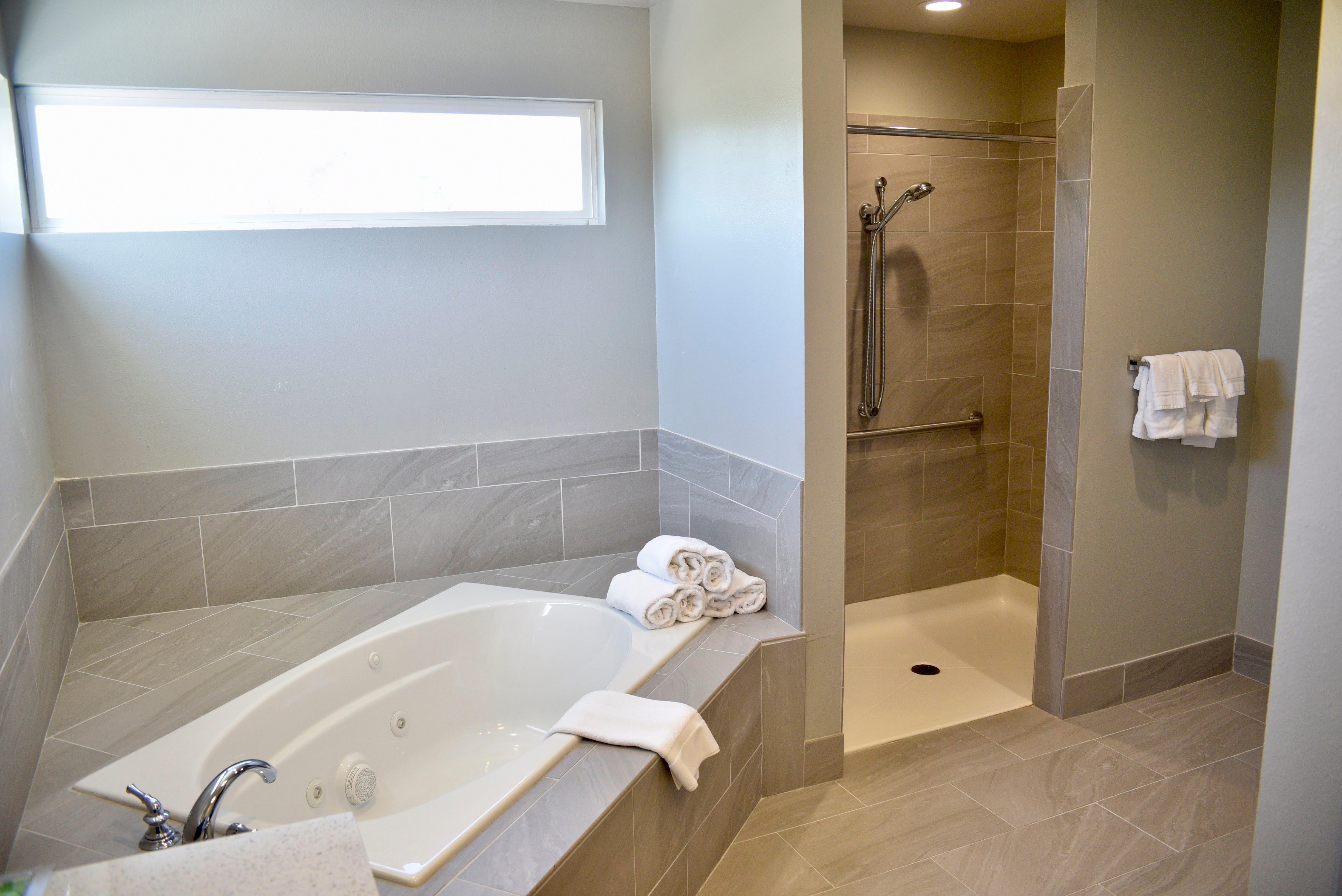 Holiday Inn Windsor - Wine Country By Ihg Buitenkant foto