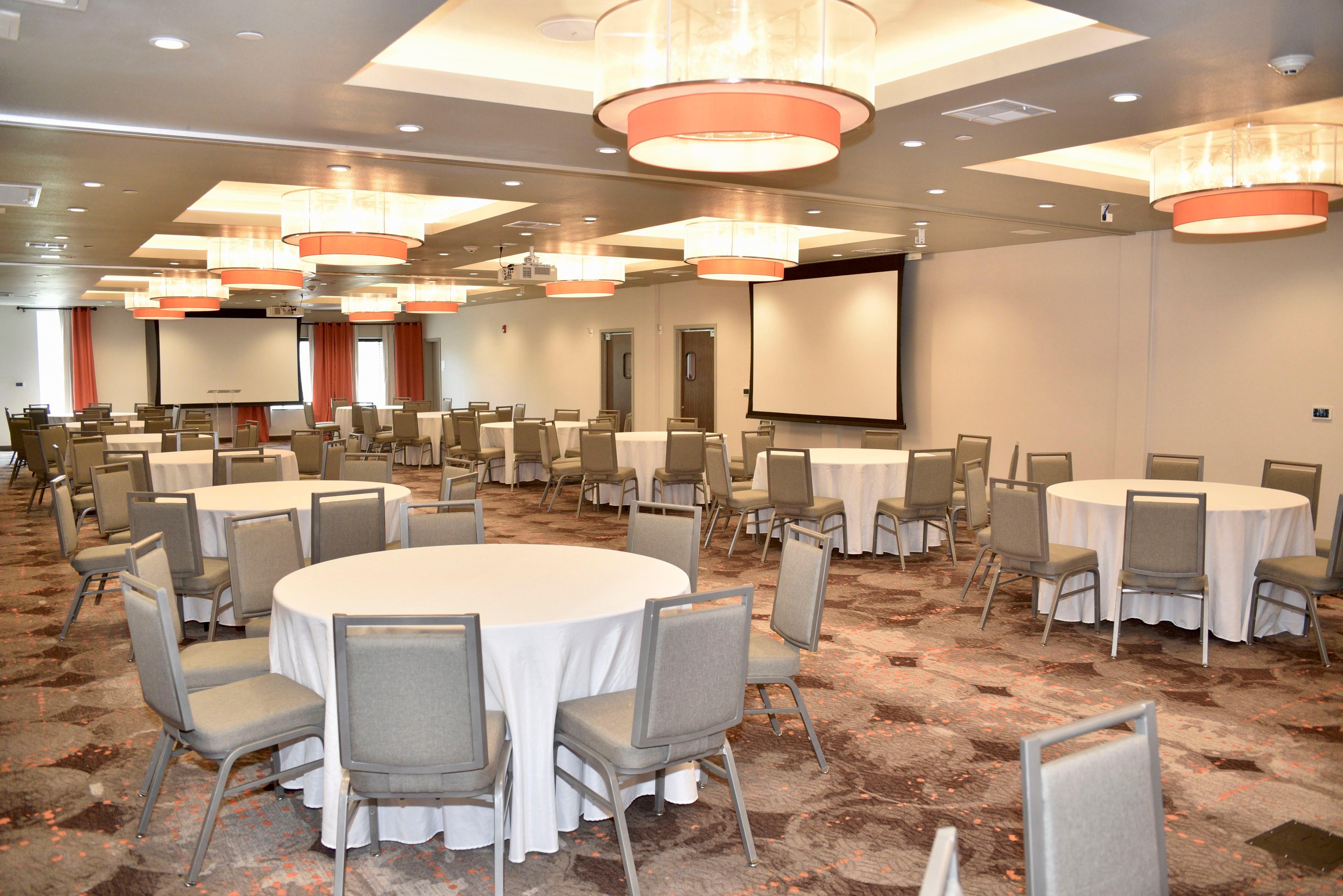 Holiday Inn Windsor - Wine Country By Ihg Buitenkant foto