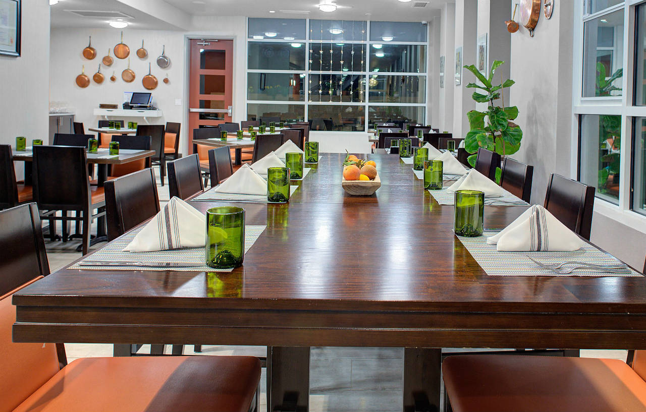 Holiday Inn Windsor - Wine Country By Ihg Buitenkant foto
